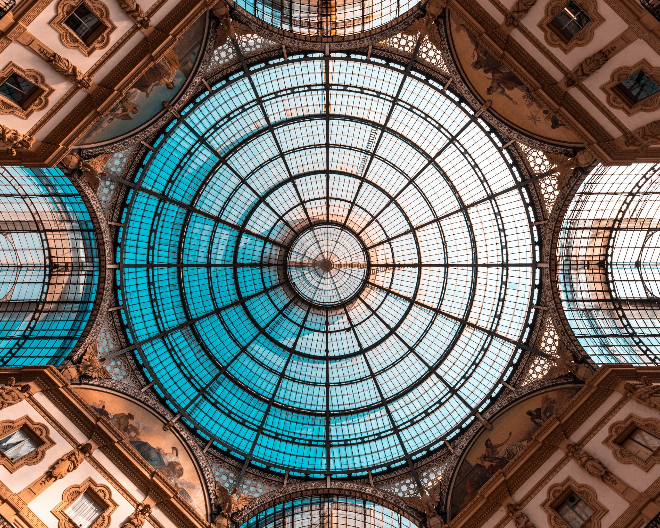 Fotografia della volta della Galleria Vittorio Emanuele II di Milano